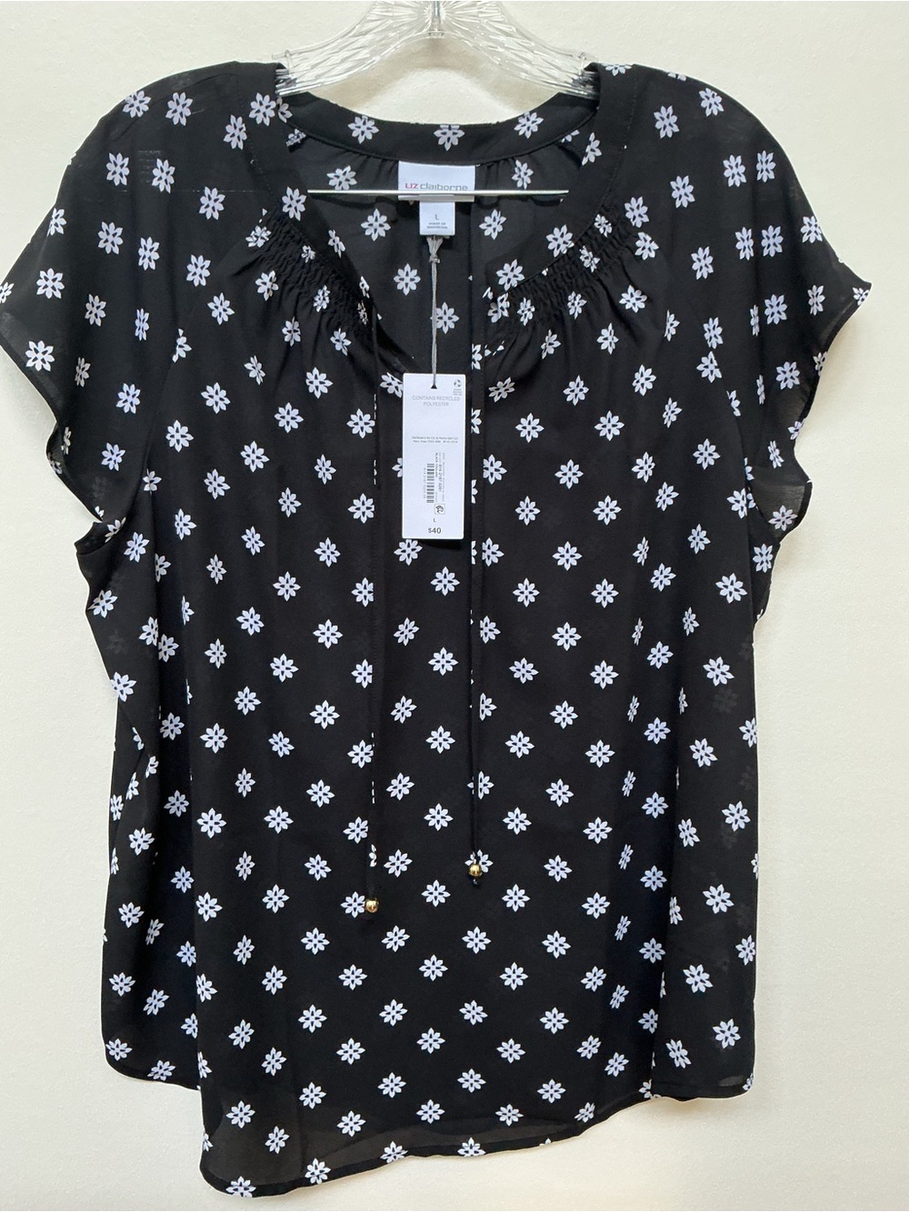 Liz Claiborne Black and White Floral-Print Short Sleeve Blouse